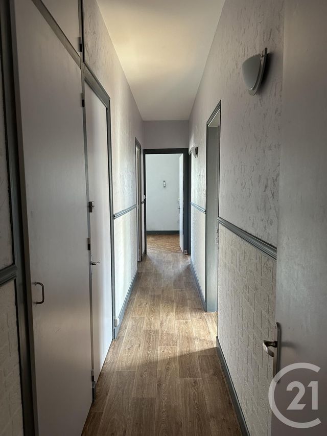 maison à vendre - 6 pièces - 107.07 m2 - CHEF BOUTONNE - 79 - POITOU-CHARENTES - Century 21 I.C.S. Immobilier