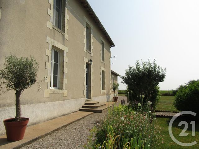 maison à vendre - 8 pièces - 264.0 m2 - ST COUTANT - 79 - POITOU-CHARENTES - Century 21 I.C.S. Immobilier