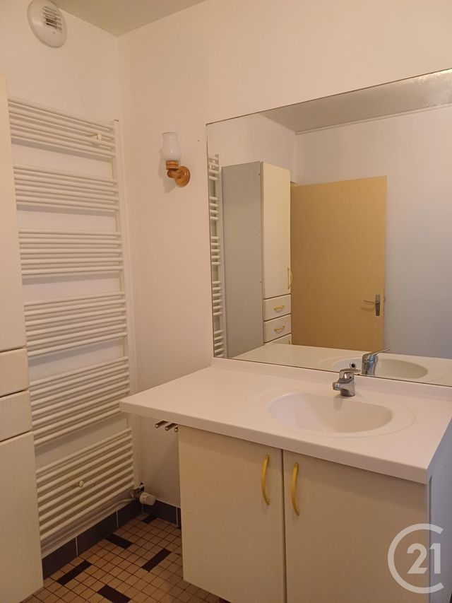 maison à vendre - 6 pièces - 127.0 m2 - LORIGNE - 79 - POITOU-CHARENTES - Century 21 I.C.S. Immobilier