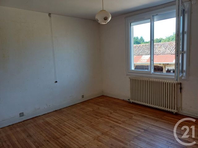 maison à vendre - 6 pièces - 127.0 m2 - LORIGNE - 79 - POITOU-CHARENTES - Century 21 I.C.S. Immobilier