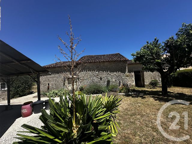 Afficher la photo en grand maison à vendre - 4 pièces - 162.51 m2 - LOUBILLE - 79 - POITOU-CHARENTES - Century 21 I.C.S. Immobilier