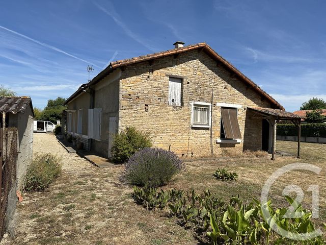maison à vendre - 5 pièces - 181.82 m2 - PAIZAY NAUDOUIN EMBOURIE - 16 - POITOU-CHARENTES - Century 21 I.C.S. Immobilier