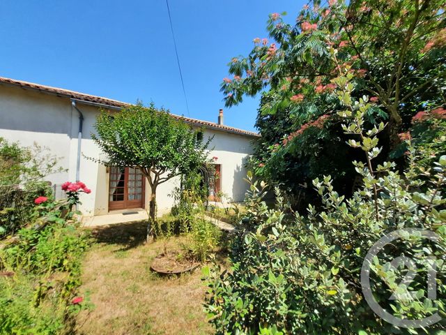 maison à vendre - 6 pièces - 139.55 m2 - CHEY - 79 - POITOU-CHARENTES - Century 21 I.C.S. Immobilier