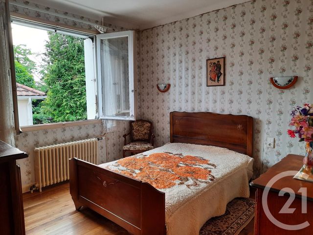 maison à vendre - 5 pièces - 93.56 m2 - SAUZE VAUSSAIS - 79 - POITOU-CHARENTES - Century 21 I.C.S. Immobilier