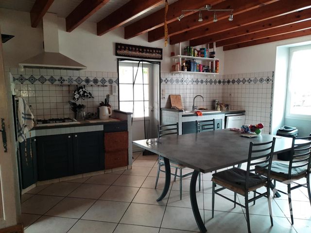 maison à vendre - 7 pièces - 193.2 m2 - PAIZAY LE CHAPT - 79 - POITOU-CHARENTES - Century 21 I.C.S. Immobilier