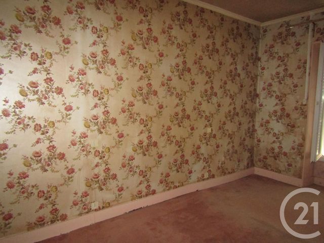 maison à vendre - 7 pièces - 134.0 m2 - CHEF BOUTONNE - 79 - POITOU-CHARENTES - Century 21 I.C.S. Immobilier