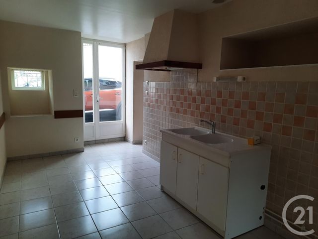 maison à vendre - 5 pièces - 103.53 m2 - CHEF BOUTONNE - 79 - POITOU-CHARENTES - Century 21 I.C.S. Immobilier