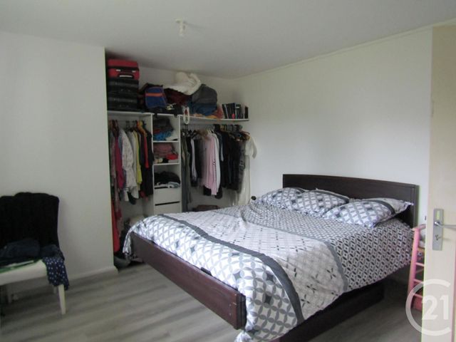 maison à vendre - 8 pièces - 204.06 m2 - BRIOUX SUR BOUTONNE - 79 - POITOU-CHARENTES - Century 21 I.C.S. Immobilier