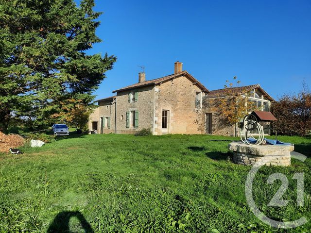 maison à vendre - 6 pièces - 204.6 m2 - VANCAIS - 79 - POITOU-CHARENTES - Century 21 I.C.S. Immobilier