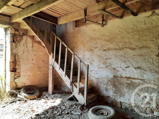 maison à vendre - 2 pièces - 92.0 m2 - LA MAGDELEINE - 16 - POITOU-CHARENTES - Century 21 I.C.S. Immobilier