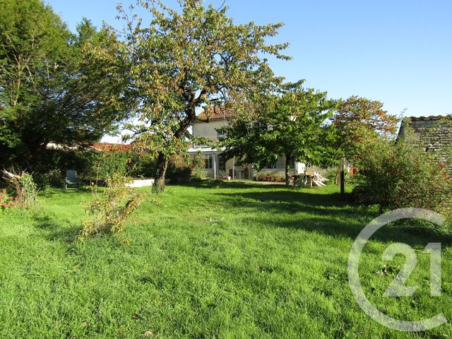 maison à louer - 5 pièces - 73.05 m2 - PAIZAY LE CHAPT - 79 - POITOU-CHARENTES - Century 21 I.C.S. Immobilier