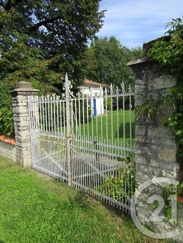 maison à vendre - 4 pièces - 86.0 m2 - SELIGNE - 79 - POITOU-CHARENTES - Century 21 I.C.S. Immobilier