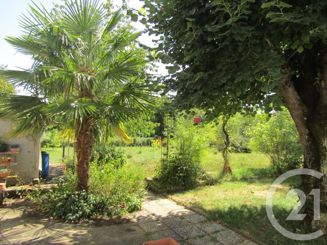 maison à vendre - 7 pièces - 134.16 m2 - SAUZE VAUSSAIS - 79 - POITOU-CHARENTES - Century 21 I.C.S. Immobilier