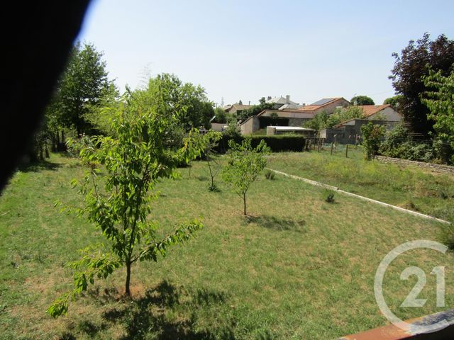 maison à vendre - 7 pièces - 134.16 m2 - SAUZE VAUSSAIS - 79 - POITOU-CHARENTES - Century 21 I.C.S. Immobilier