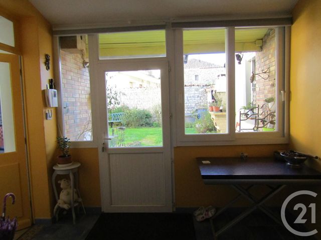 maison à vendre - 4 pièces - 109.0 m2 - SAUZE VAUSSAIS - 79 - POITOU-CHARENTES - Century 21 I.C.S. Immobilier