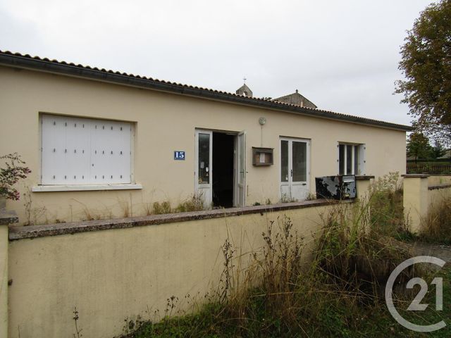 maison à vendre - 4 pièces - 143.69 m2 - LUCHE SUR BRIOUX - 79 - POITOU-CHARENTES - Century 21 I.C.S. Immobilier