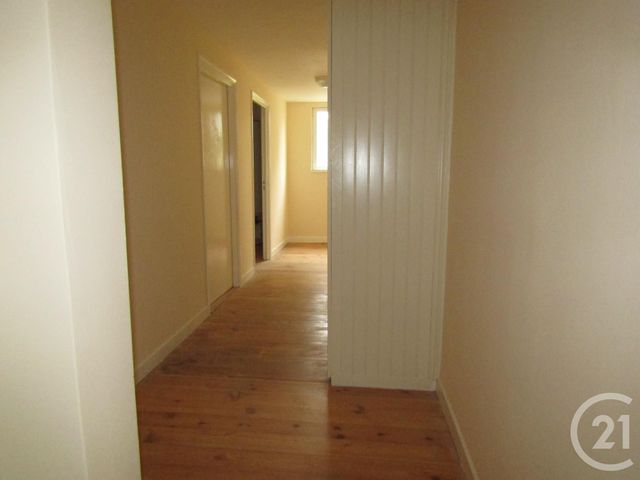 maison à vendre - 4 pièces - 143.69 m2 - LUCHE SUR BRIOUX - 79 - POITOU-CHARENTES - Century 21 I.C.S. Immobilier