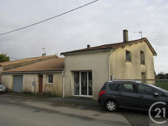 maison à vendre - 4 pièces - 95.34 m2 - LOUBILLE - 79 - POITOU-CHARENTES - Century 21 I.C.S. Immobilier