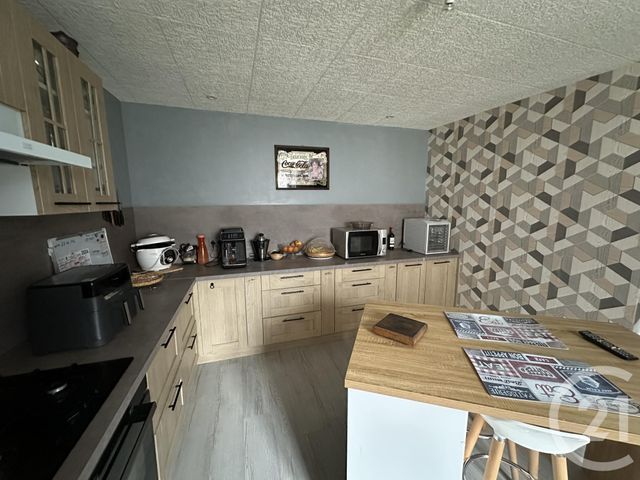 maison à vendre - 11 pièces - 194.35 m2 - SAUZE VAUSSAIS - 79 - POITOU-CHARENTES - Century 21 I.C.S. Immobilier