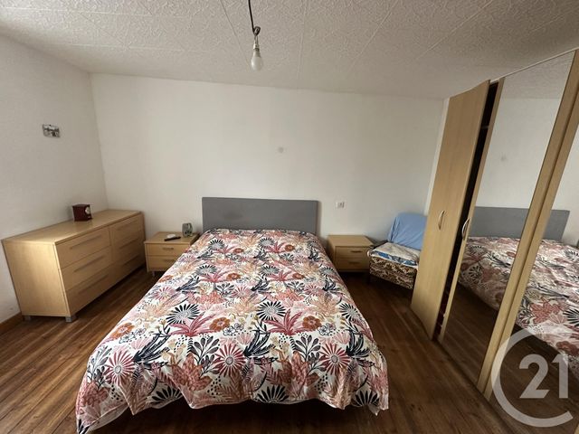 maison à vendre - 11 pièces - 194.35 m2 - SAUZE VAUSSAIS - 79 - POITOU-CHARENTES - Century 21 I.C.S. Immobilier