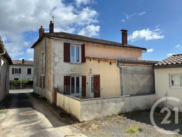 maison à vendre - 11 pièces - 194.35 m2 - SAUZE VAUSSAIS - 79 - POITOU-CHARENTES - Century 21 I.C.S. Immobilier