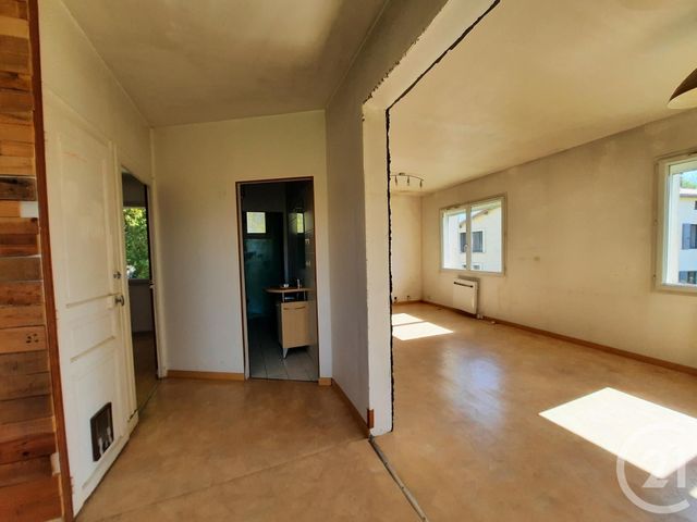 maison à vendre - 2 pièces - 42.27 m2 - PERIGNE - 79 - POITOU-CHARENTES - Century 21 I.C.S. Immobilier