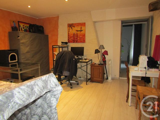 maison à vendre - 3 pièces - 93.6 m2 - SAUZE VAUSSAIS - 79 - POITOU-CHARENTES - Century 21 I.C.S. Immobilier