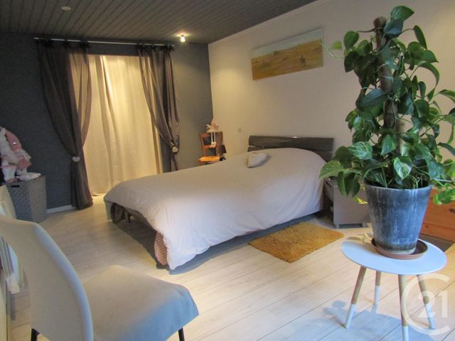 maison à vendre - 3 pièces - 93.6 m2 - SAUZE VAUSSAIS - 79 - POITOU-CHARENTES - Century 21 I.C.S. Immobilier