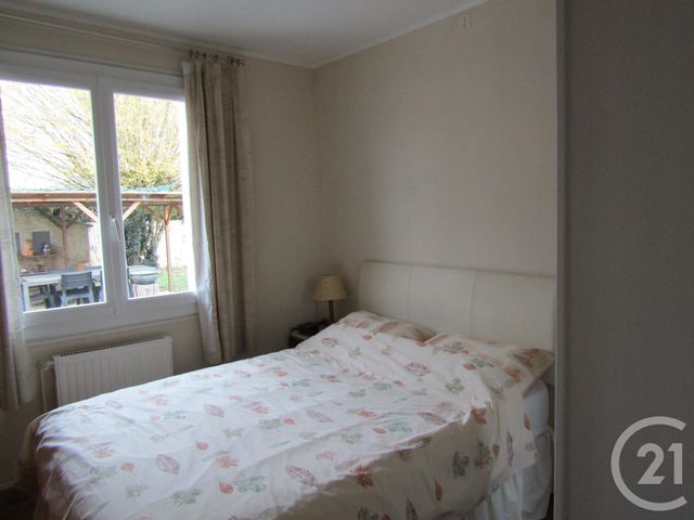 maison à vendre - 7 pièces - 105.0 m2 - SAUZE VAUSSAIS - 79 - POITOU-CHARENTES - Century 21 I.C.S. Immobilier