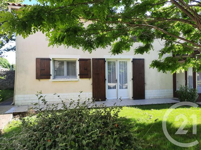maison à vendre - 7 pièces - 192.09 m2 - BOUIN - 79 - POITOU-CHARENTES - Century 21 I.C.S. Immobilier