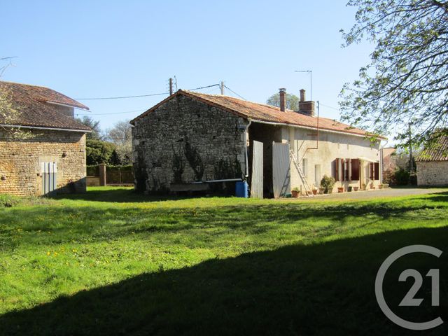 maison à vendre - 4 pièces - 79.0 m2 - LA FORET DE TESSE - 16 - POITOU-CHARENTES - Century 21 I.C.S. Immobilier