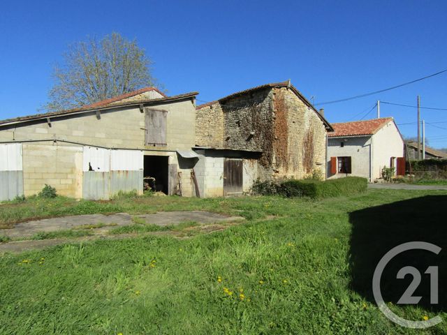 maison à vendre - 4 pièces - 79.0 m2 - LA FORET DE TESSE - 16 - POITOU-CHARENTES - Century 21 I.C.S. Immobilier