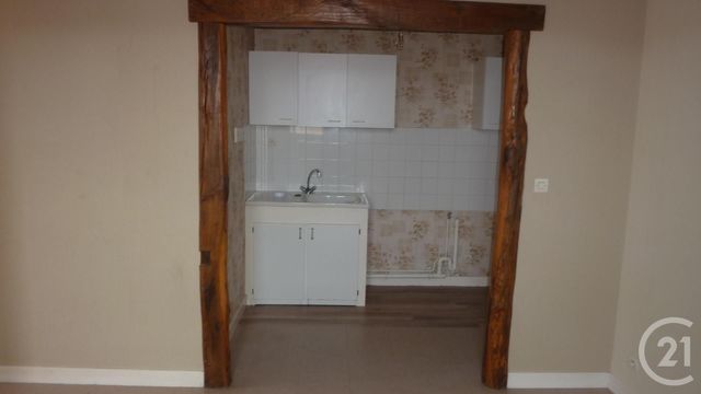 Appartement F2 à louer - 2 pièces - 28.66 m2 - CHEF BOUTONNE - 79 - POITOU-CHARENTES - Century 21 I.C.S. Immobilier