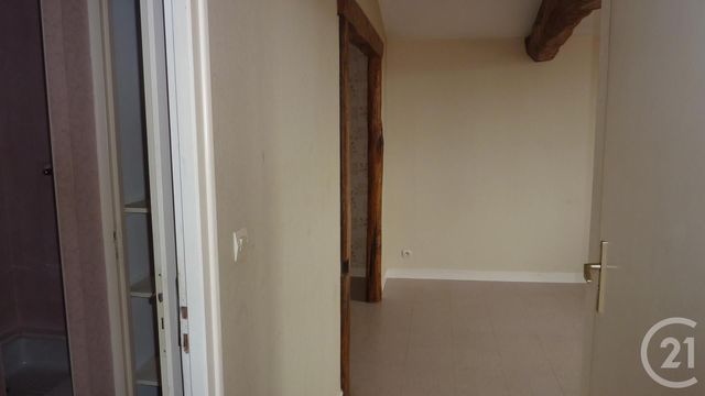 Appartement F2 à louer - 2 pièces - 28.66 m2 - CHEF BOUTONNE - 79 - POITOU-CHARENTES - Century 21 I.C.S. Immobilier