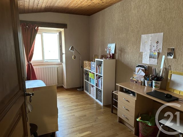 maison à vendre - 8 pièces - 178.33 m2 - MELLERAN - 79 - POITOU-CHARENTES - Century 21 I.C.S. Immobilier