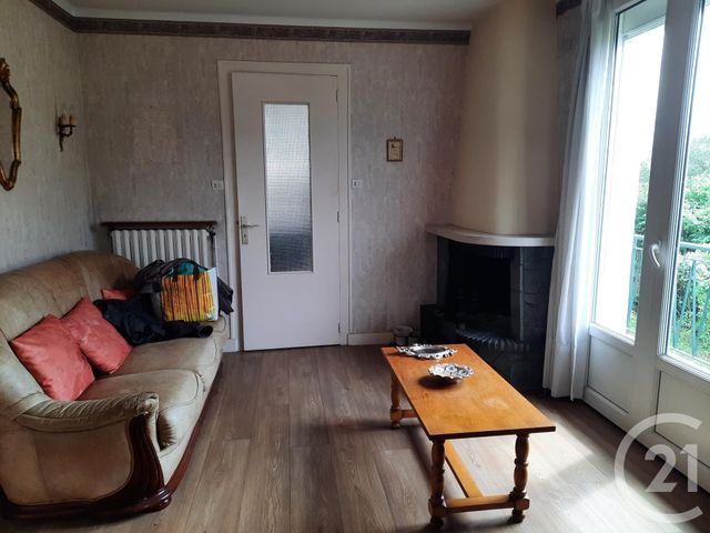 maison à vendre - 5 pièces - 77.13 m2 - CHEF BOUTONNE - 79 - POITOU-CHARENTES - Century 21 I.C.S. Immobilier