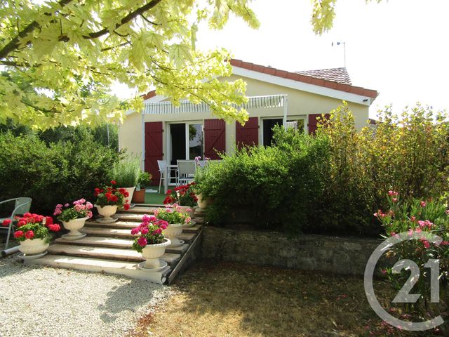 maison à vendre - 4 pièces - 90.0 m2 - LUCHE SUR BRIOUX - 79 - POITOU-CHARENTES - Century 21 I.C.S. Immobilier