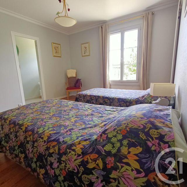 maison à vendre - 8 pièces - 304.53 m2 - LOUBILLE - 79 - POITOU-CHARENTES - Century 21 I.C.S. Immobilier