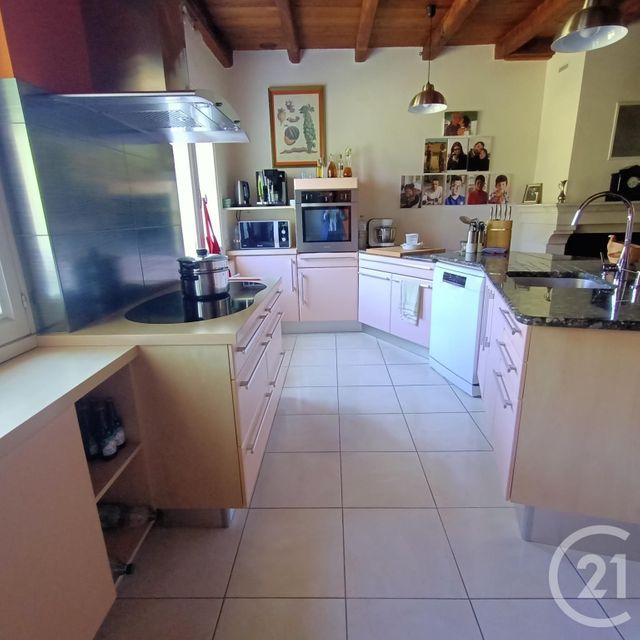 maison à vendre - 8 pièces - 304.53 m2 - LOUBILLE - 79 - POITOU-CHARENTES - Century 21 I.C.S. Immobilier
