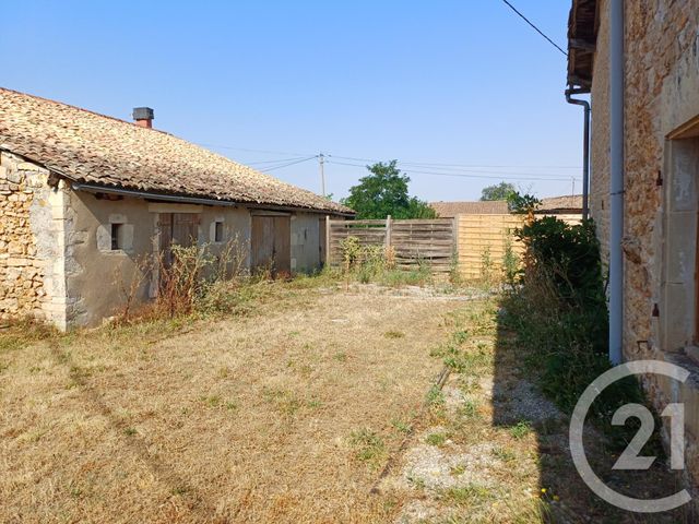 maison à vendre - 4 pièces - 70.17 m2 - PERS - 79 - POITOU-CHARENTES - Century 21 I.C.S. Immobilier