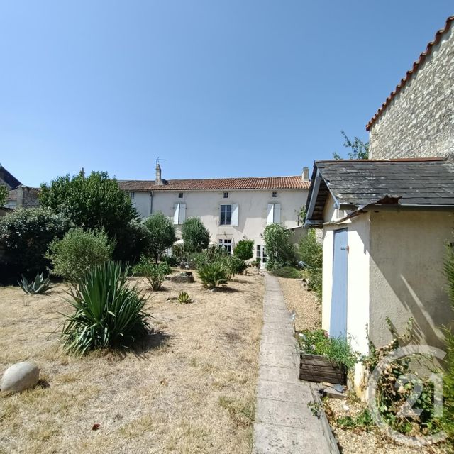 maison à vendre - 6 pièces - 250.33 m2 - SAUZE ENTRE BOIS - 79 - POITOU-CHARENTES - Century 21 I.C.S. Immobilier
