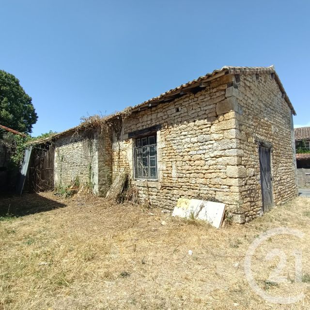 maison à vendre - 5 pièces - 136.7 m2 - VALDELAUME - 79 - POITOU-CHARENTES - Century 21 I.C.S. Immobilier