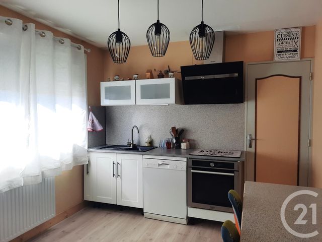 maison à vendre - 5 pièces - 96.57 m2 - CHEF BOUTONNE - 79 - POITOU-CHARENTES - Century 21 I.C.S. Immobilier