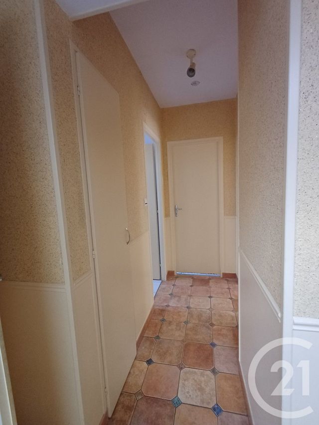 maison à vendre - 4 pièces - 70.0 m2 - BRIOUX SUR BOUTONNE - 79 - POITOU-CHARENTES - Century 21 I.C.S. Immobilier