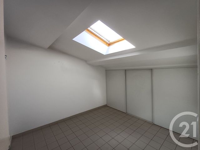 maison à vendre - 4 pièces - 70.0 m2 - BRIOUX SUR BOUTONNE - 79 - POITOU-CHARENTES - Century 21 I.C.S. Immobilier