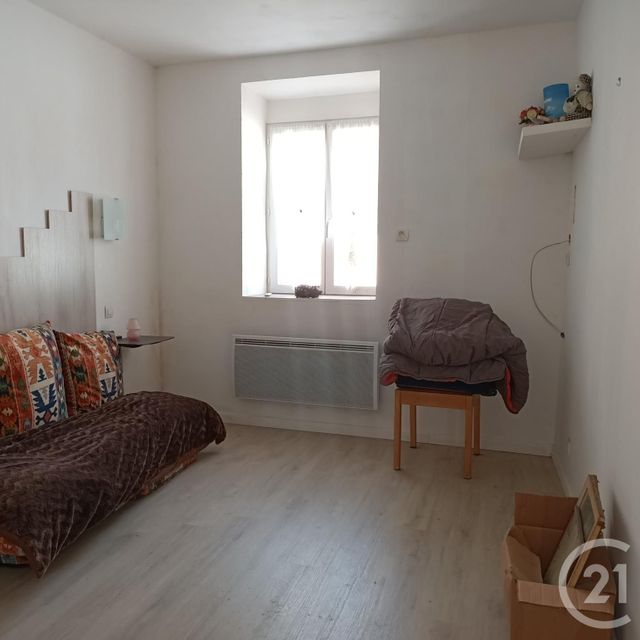 maison à vendre - 4 pièces - 58.0 m2 - FONTENILLE ST MARTIN ENTRAIGUES - 79 - POITOU-CHARENTES - Century 21 I.C.S. Immobilier