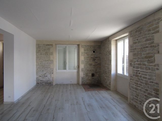maison à vendre - 4 pièces - 121.0 m2 - PAIZAY NAUDOUIN EMBOURIE - 16 - POITOU-CHARENTES - Century 21 I.C.S. Immobilier