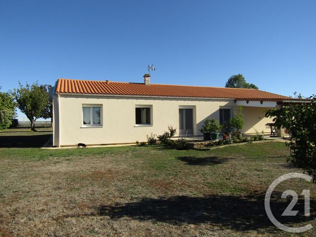 maison à vendre - 6 pièces - 139.0 m2 - ST ROMANS LES MELLE - 79 - POITOU-CHARENTES - Century 21 I.C.S. Immobilier