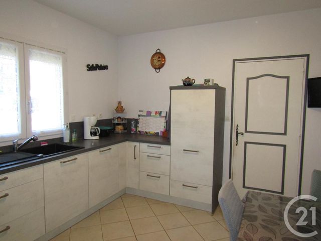 maison à vendre - 6 pièces - 139.0 m2 - ST ROMANS LES MELLE - 79 - POITOU-CHARENTES - Century 21 I.C.S. Immobilier